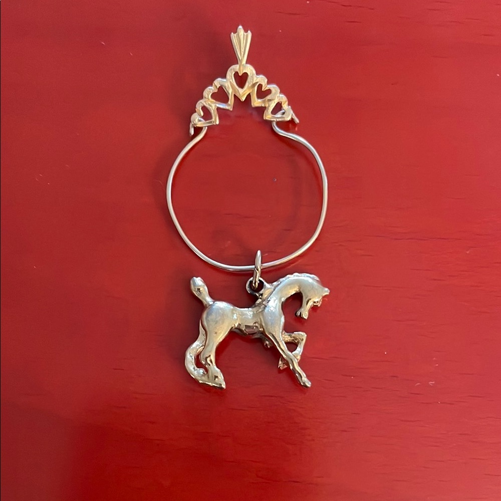 Elegant Gold Horse Ornament